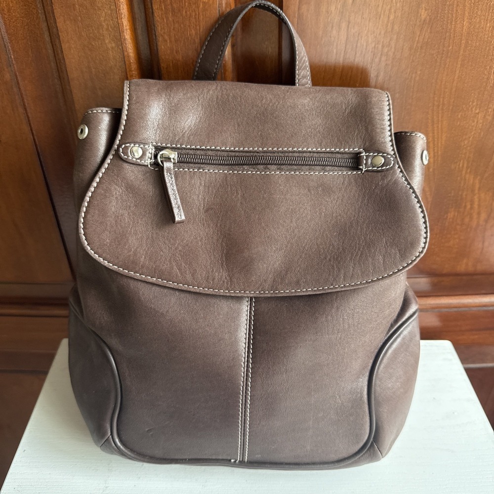 Tignanello Brown Leather Mini Backpack  Adjustable Straps Multiple Pockets Clean